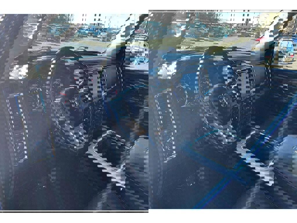 Used 2017 RAM 2500 Laramie image 16