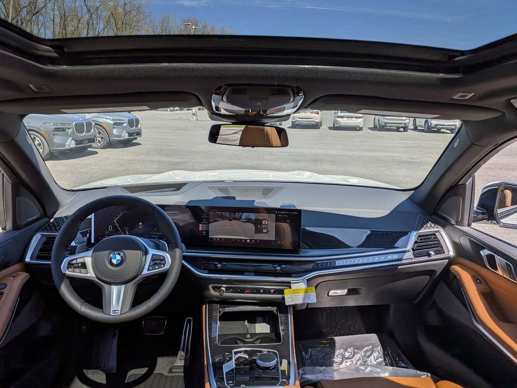 New 2026 BMW X5 xDrive40i w/ M Sport Package image 17