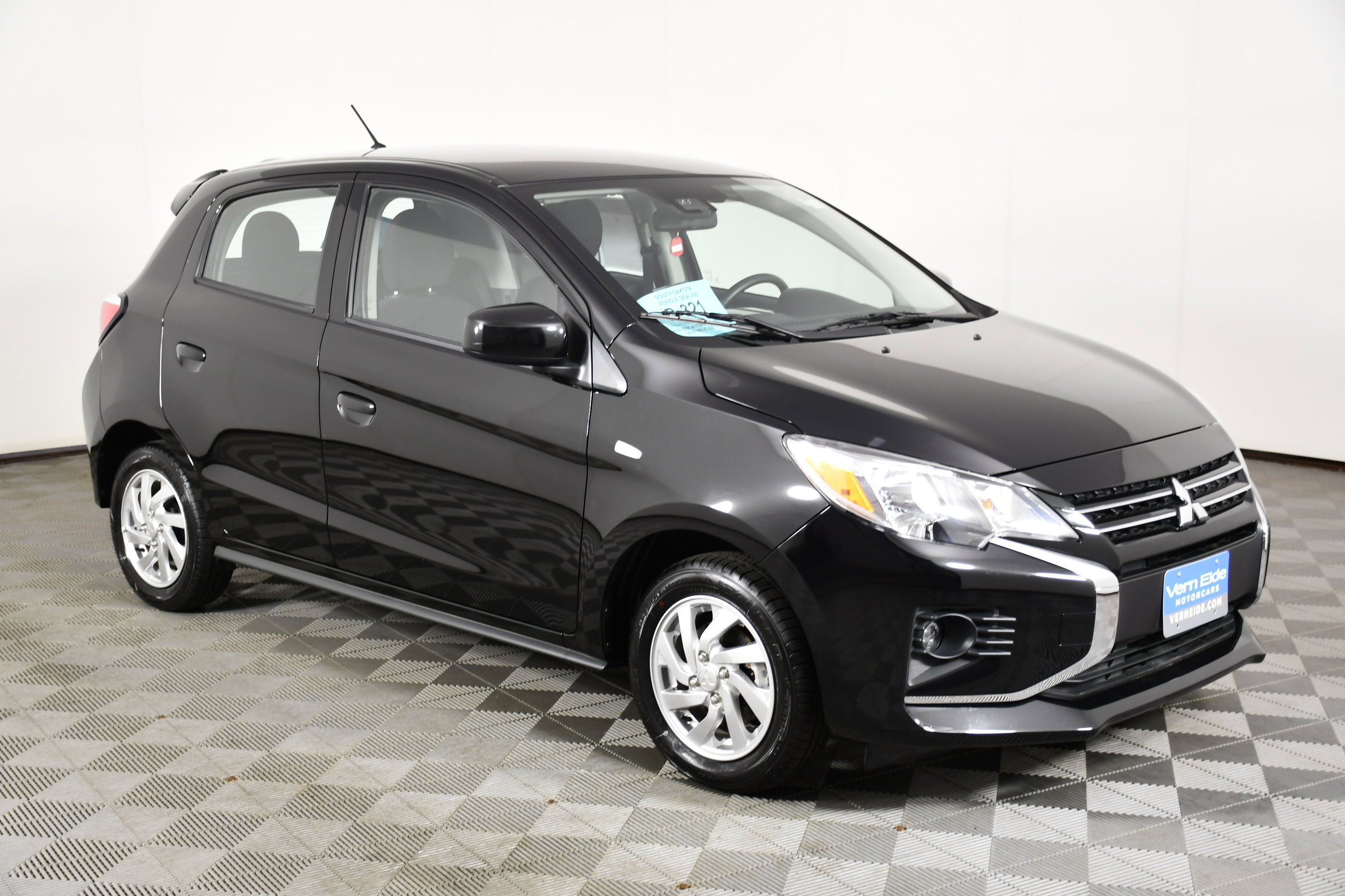 Used 2024 Mitsubishi Mirage LE FWD image 4