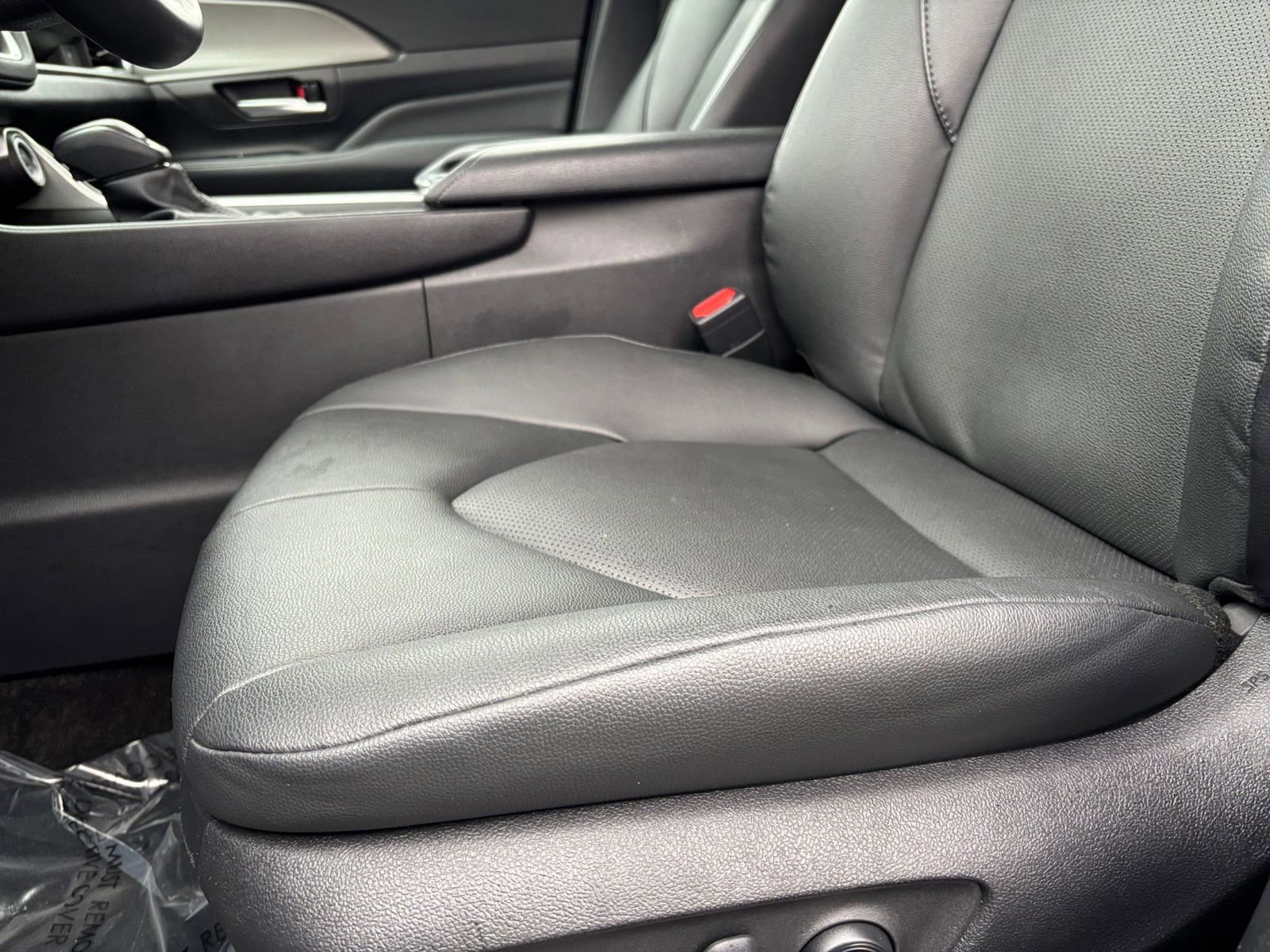 Used 2024 Toyota Grand Highlander XLE image 29