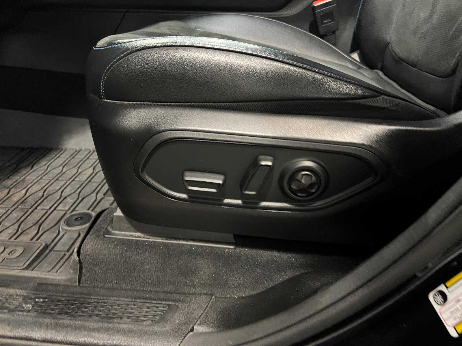 Used 2024 Jeep Grand Cherokee Trailhawk image 24