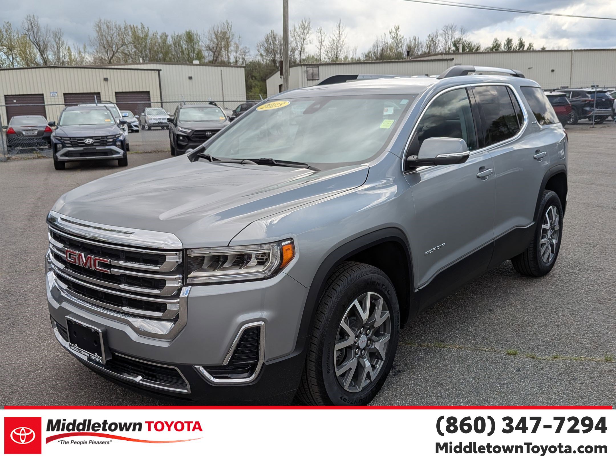 Used 2023 GMC Acadia SLE w/ Driver Convenience Package AWD/4WD image 7