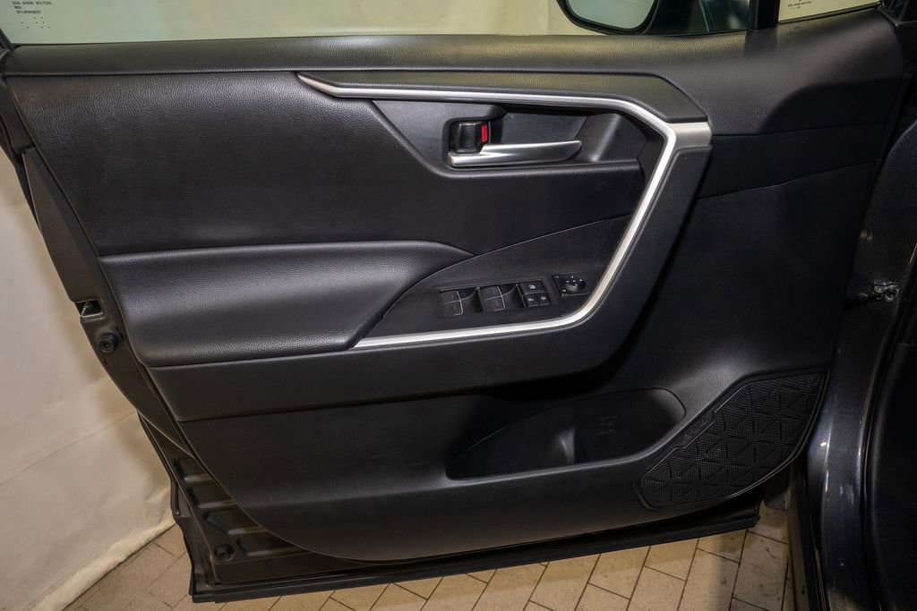Used 2024 Toyota RAV4 XLE image 10
