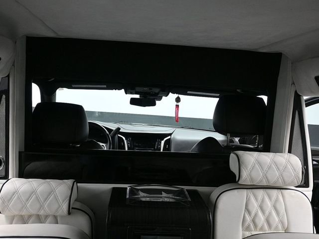 Used 2020 Cadillac Escalade ESV Platinum w/ Escalade Sport Edition image 23