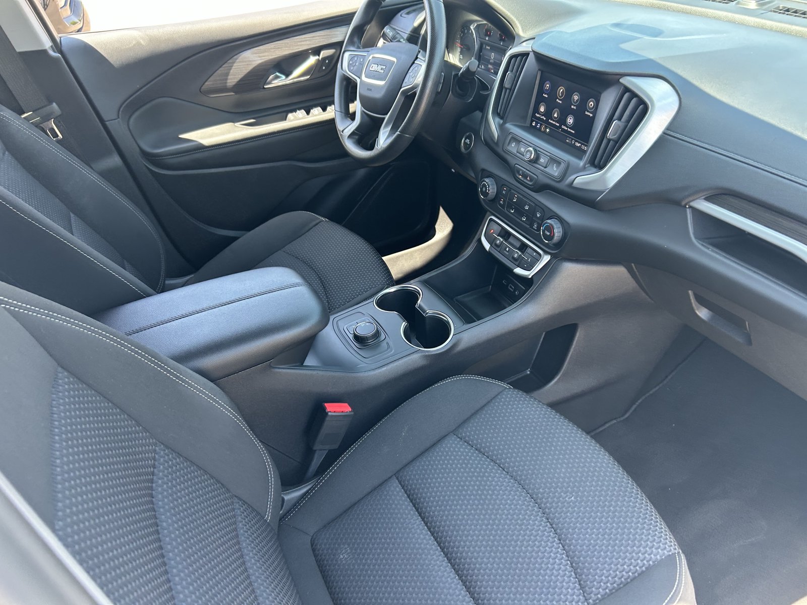 Certified 2024 GMC Terrain SLE FWD image 13
