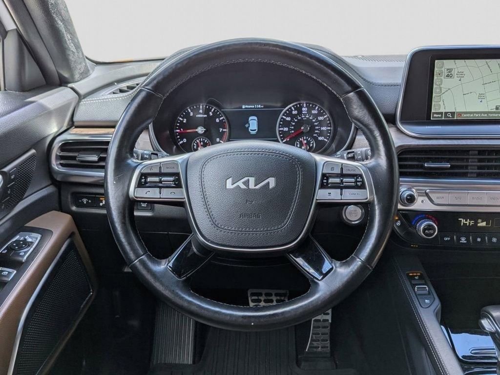 Certified 2022 Kia Telluride SX w/ SX Prestige Package image 17