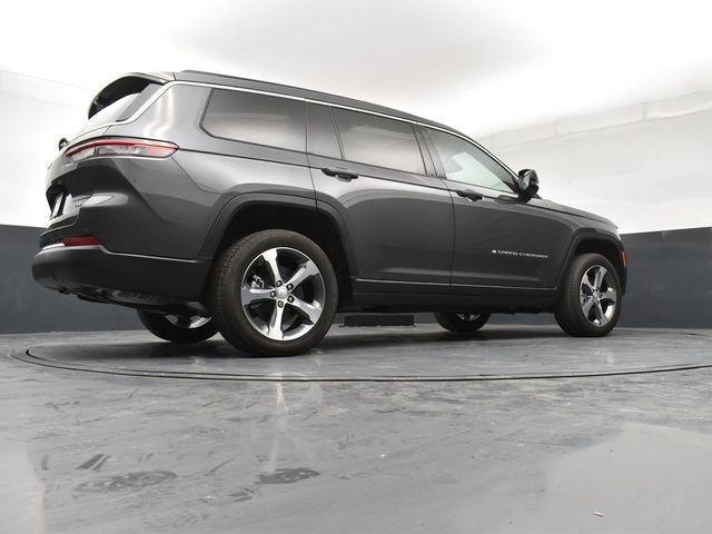 New 2025 Jeep Grand Cherokee L Limited w/ Luxury Tech Group II image 24