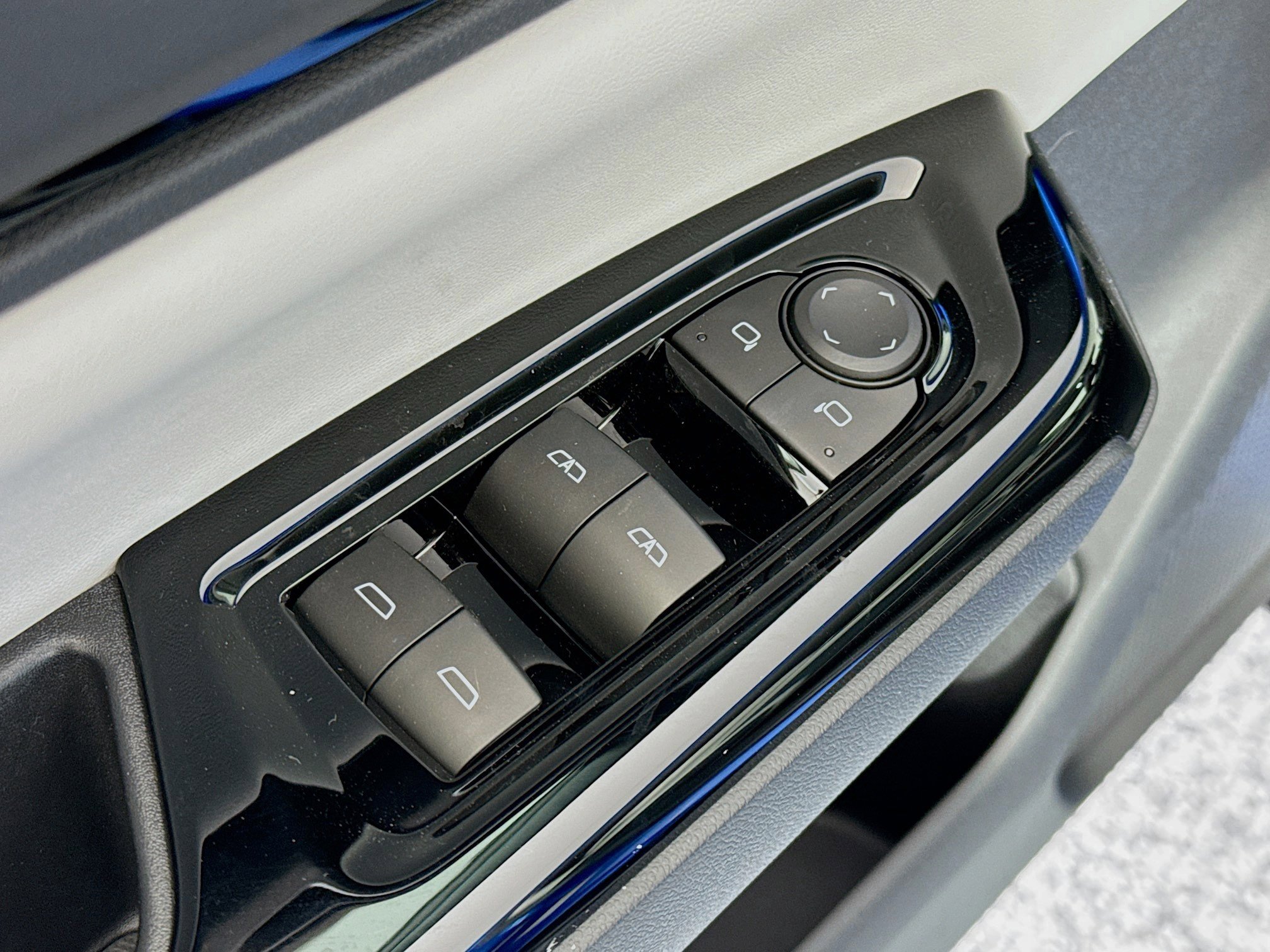 New 2025 Honda Prologue Touring image 18