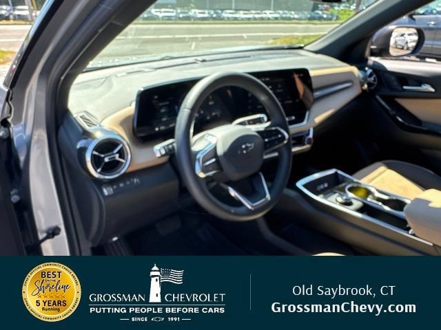 New 2026 Chevrolet Equinox ACTIV w/ Safety and Technology Package AWD/4WD image 8