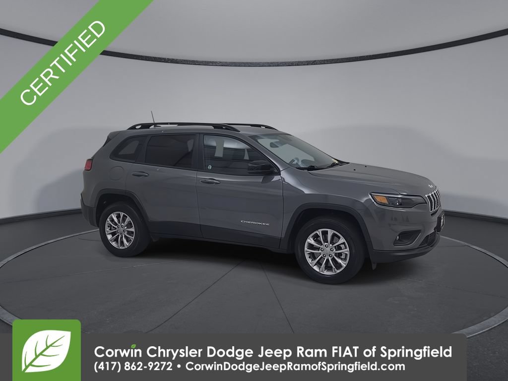 Certified 2022 Jeep Cherokee Latitude Lux AWD/4WD image 2