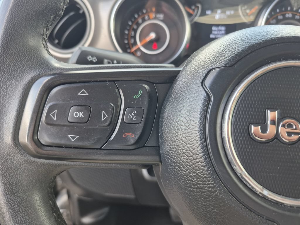Used 2023 Jeep Gladiator Sport AWD/4WD image 18