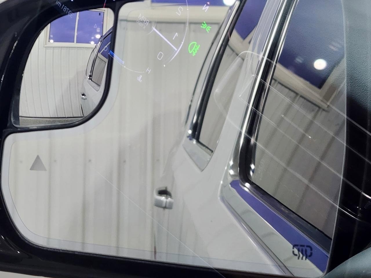 Used 2022 Jeep Grand Wagoneer Series II w/ Premium Group II image 35