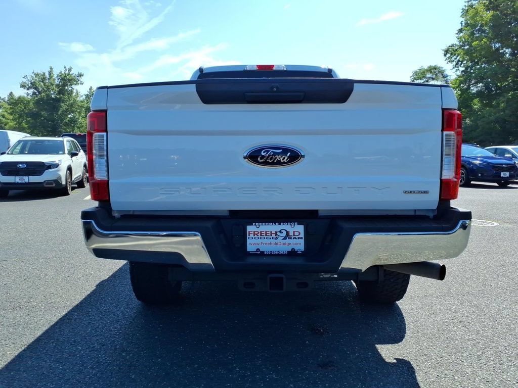Used 2019 Ford F250 XLT w/ Snow Plow Prep Package AWD/4WD image 17