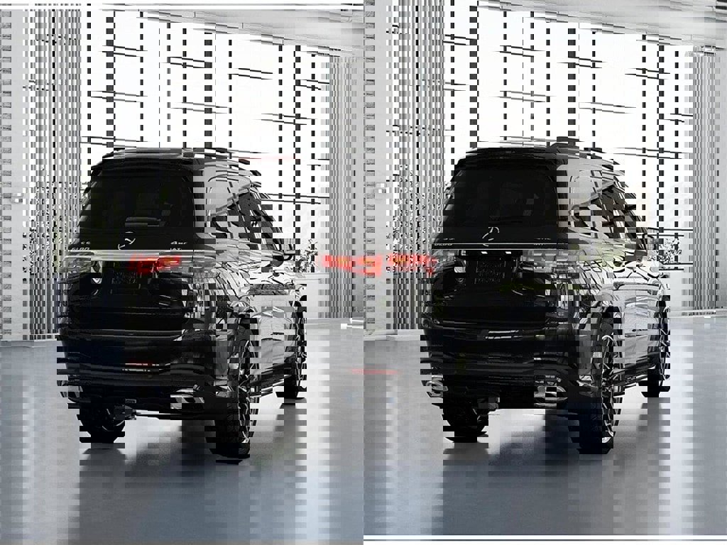 New 2026 Mercedes-Benz GLS 580 4MATIC image 23