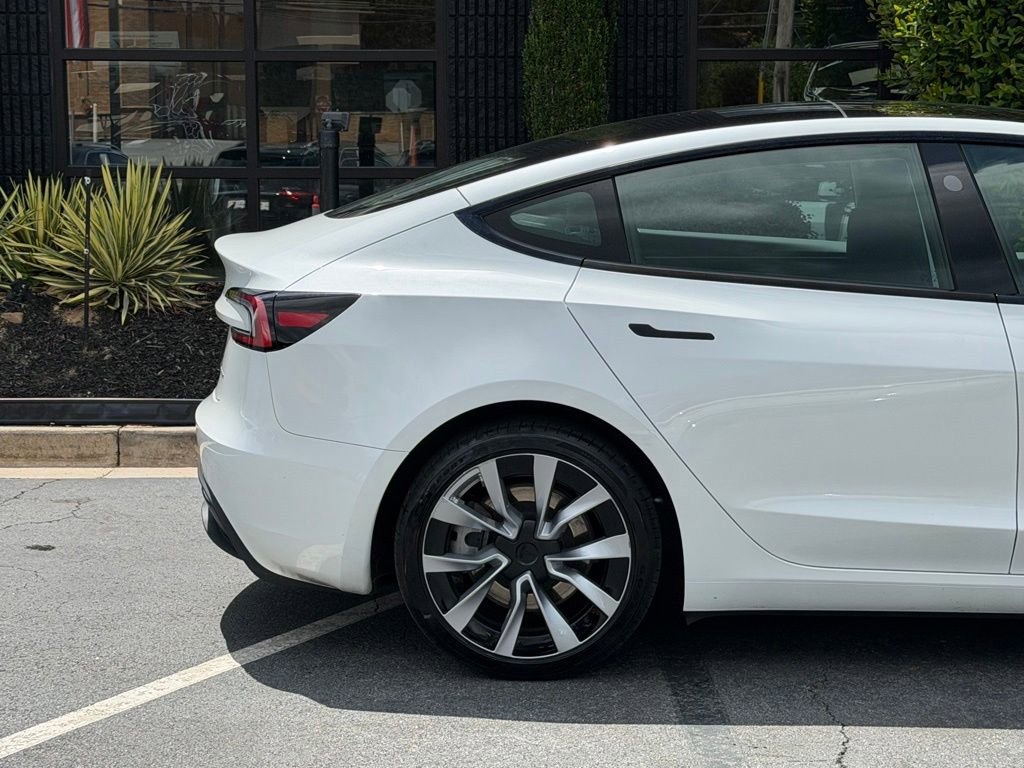 Used 2025 Tesla Model 3 Long Range AWD/4WD image 22