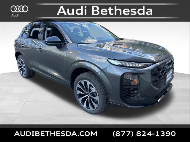 New 2026 Audi Q3 quattro 2.0T AWD/4WD image 1