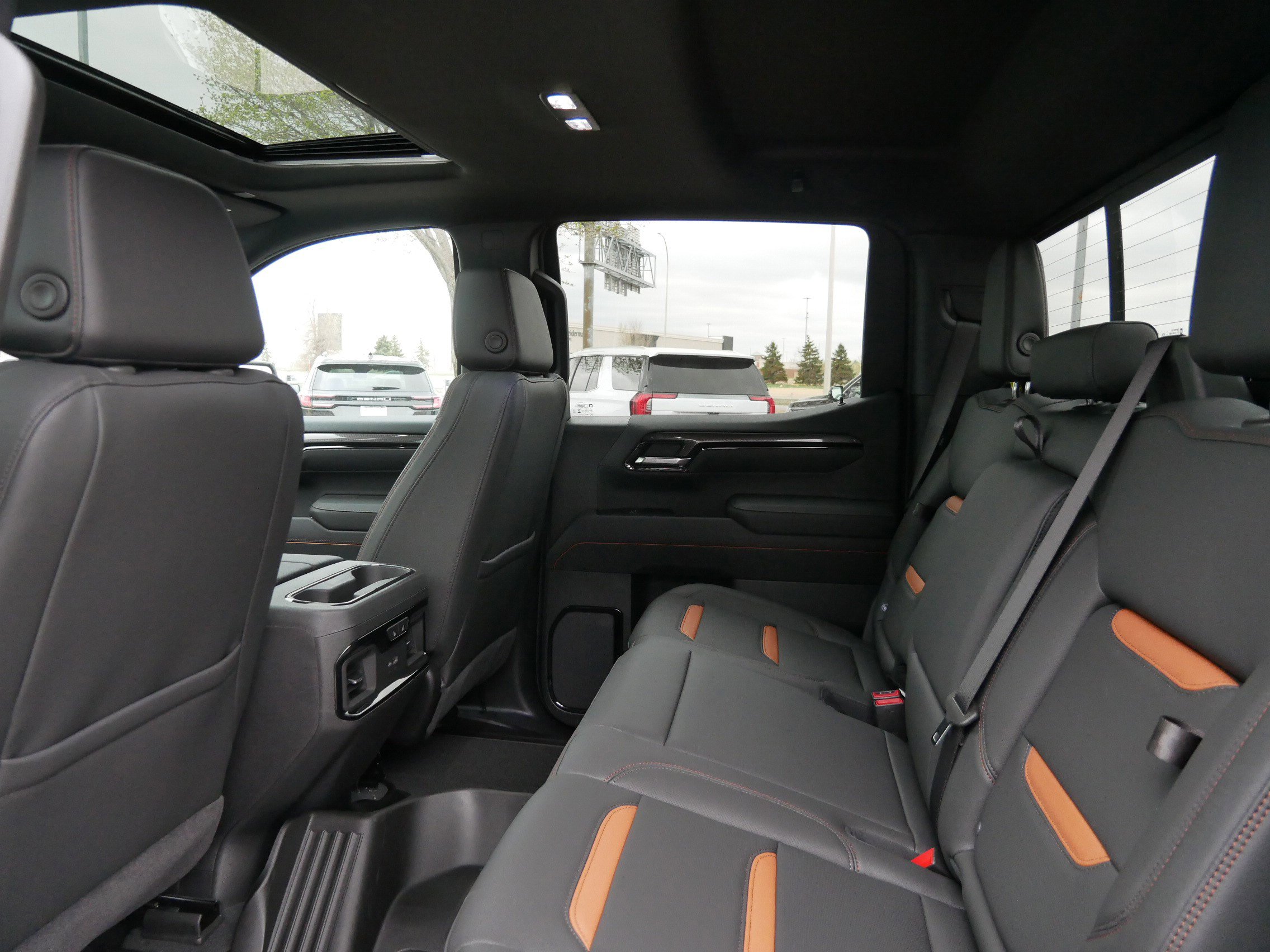 New 2026 GMC Sierra 1500 AT4 AWD/4WD image 7