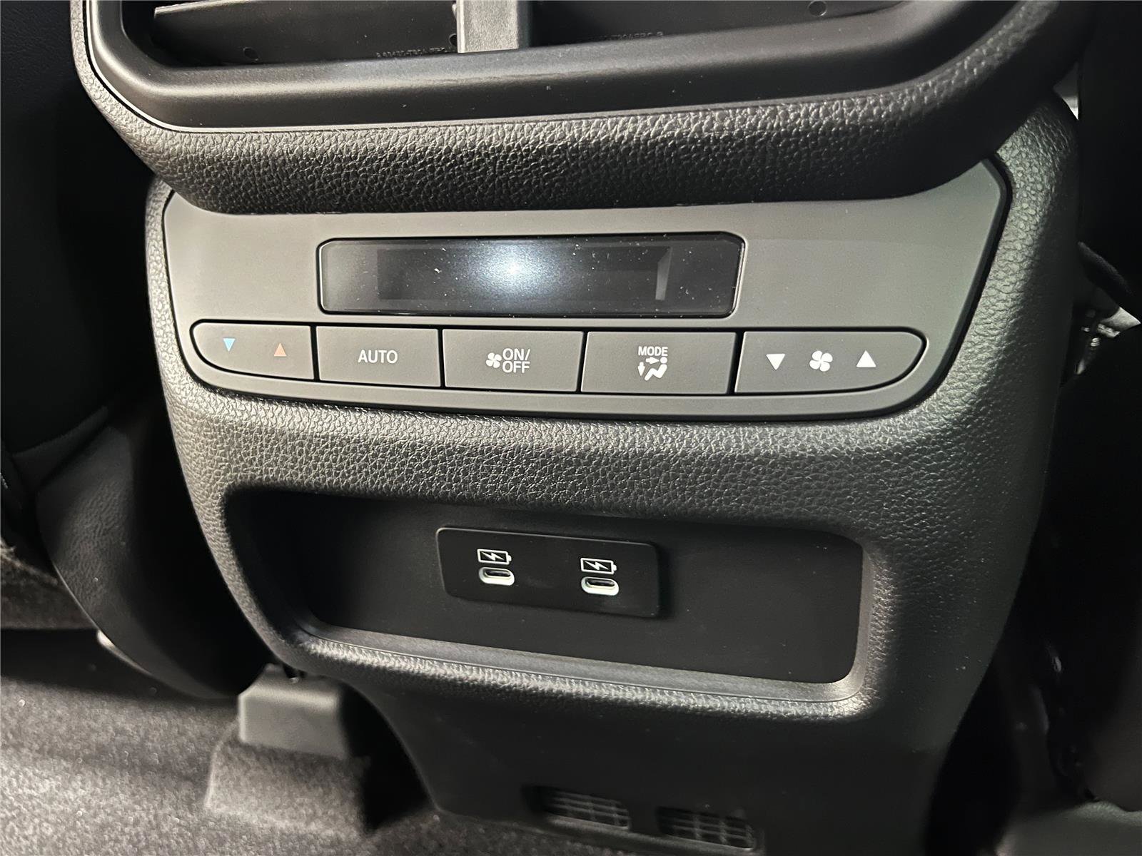 New 2026 Honda Pilot Touring image 26