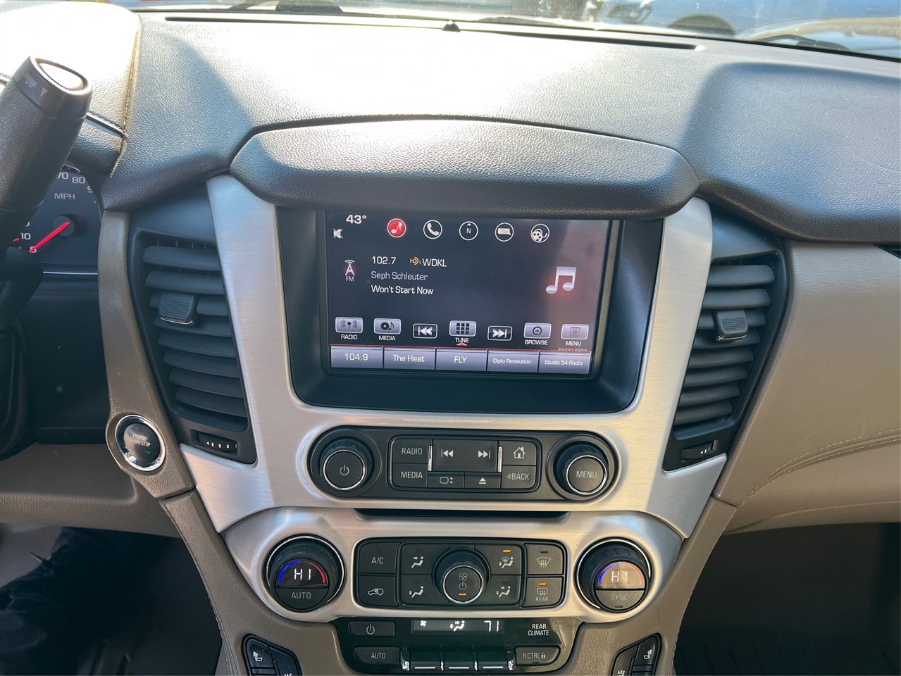 Used 2016 GMC Yukon SLT w/ Open Road Package image 25