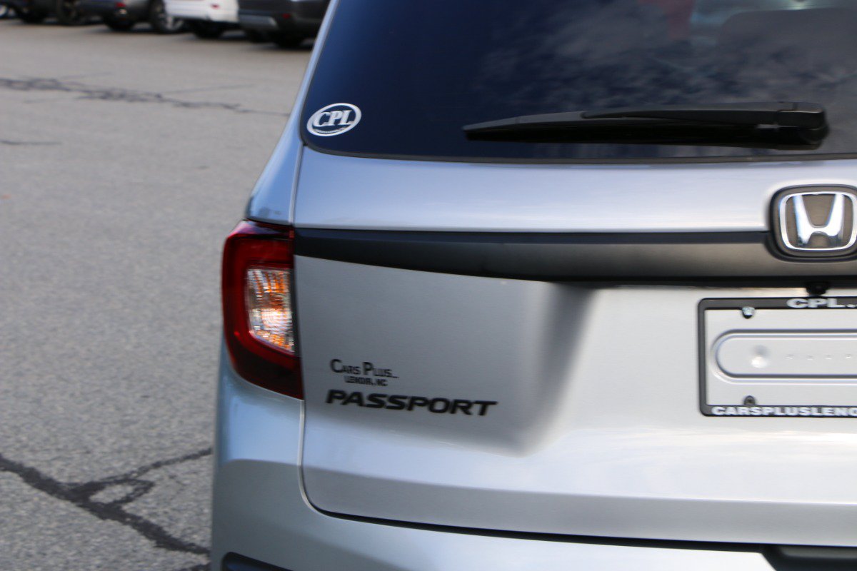 Used 2023 Honda Passport TrailSport image 6