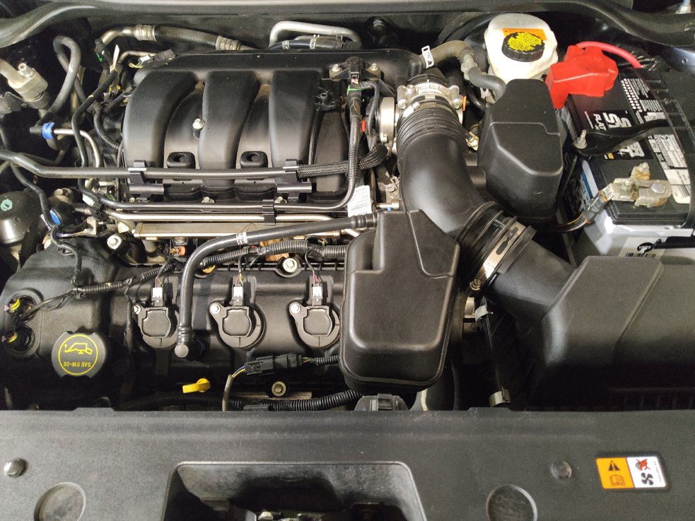 Used 2019 Ford Explorer XLT w/ Equipment Group 202A FWD image 30