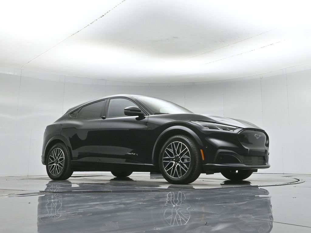 Certified 2024 Ford Mustang Mach-E Premium RWD image 4
