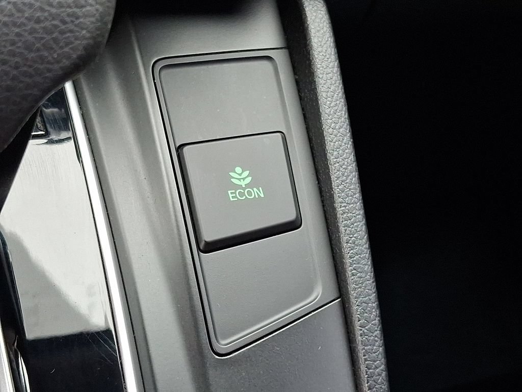 Used 2018 Honda CR-V LX image 22
