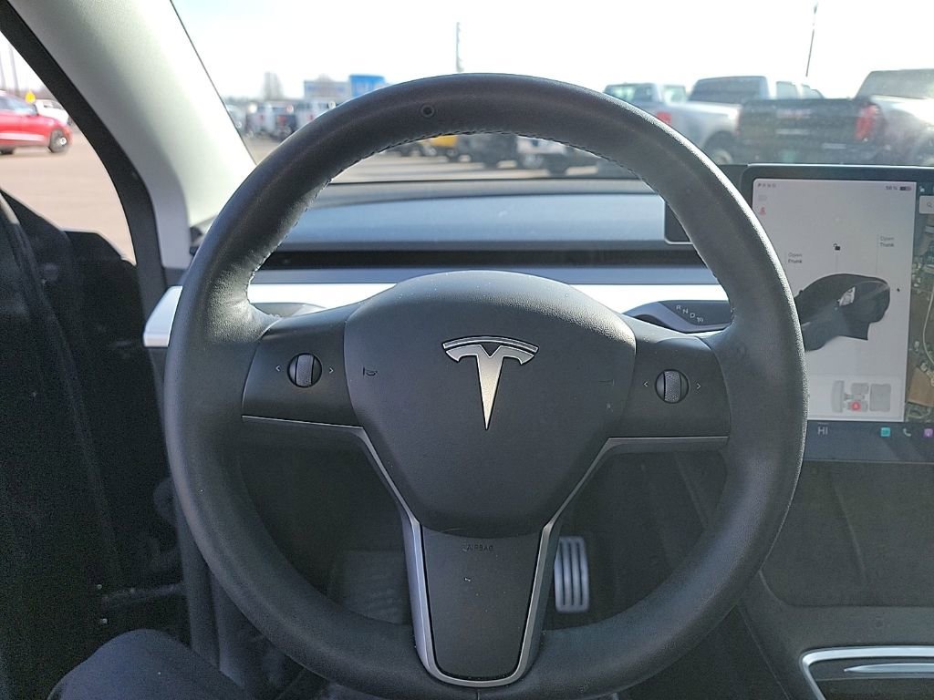 Used 2022 Tesla Model Y Performance image 27