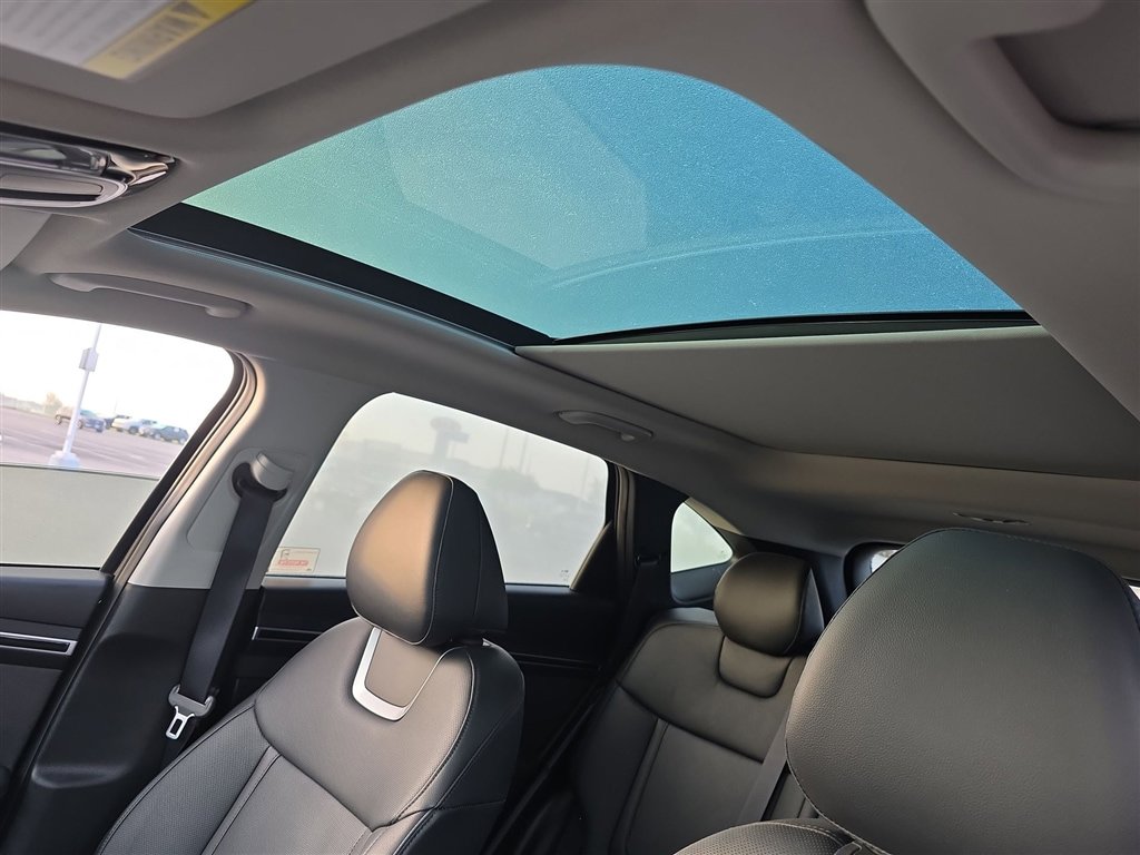Used 2022 Hyundai Tucson Limited image 16