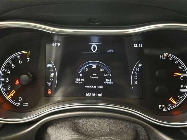 Used 2015 Jeep Grand Cherokee Altitude image 31