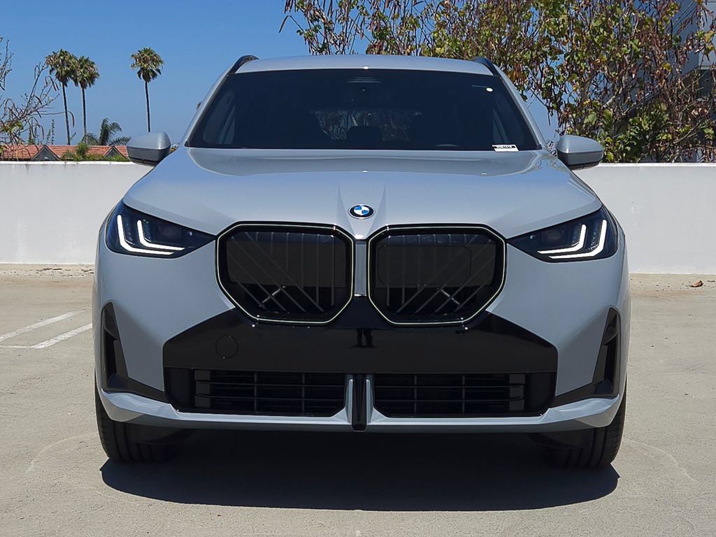 New 2026 BMW X3 xDrive30i w/ M Sport Package AWD/4WD image 2