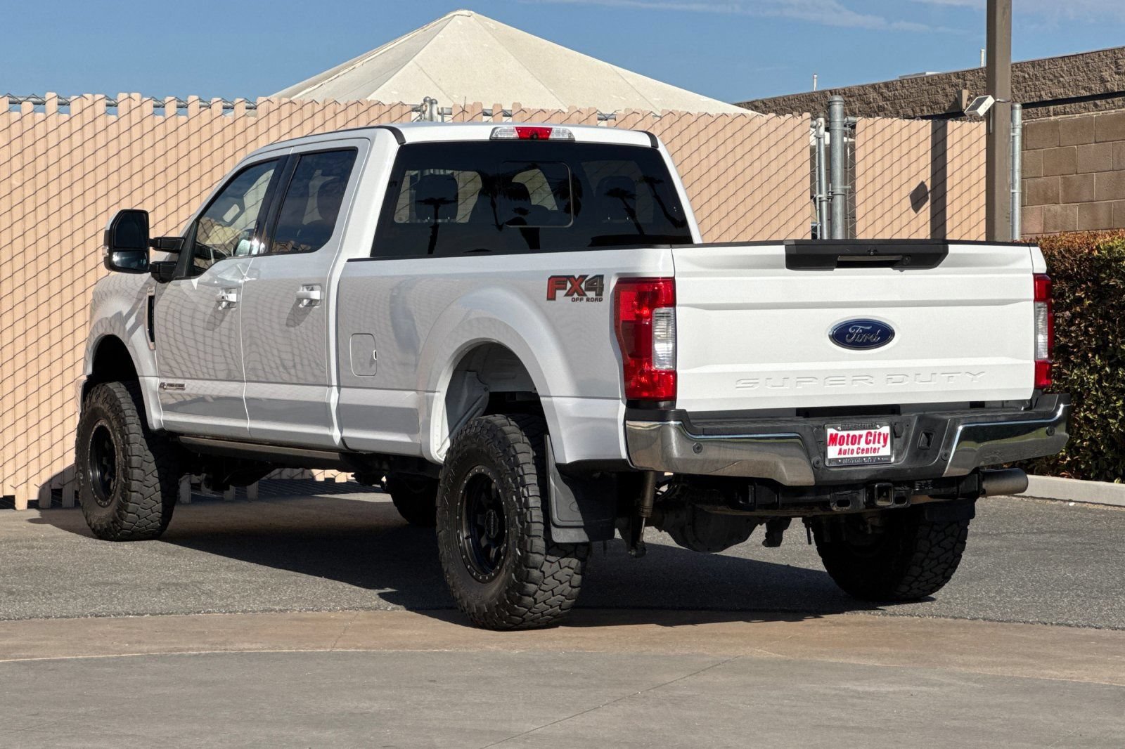 Used 2019 Ford F250 Lariat w/ Lariat Ultimate Package AWD/4WD image 6