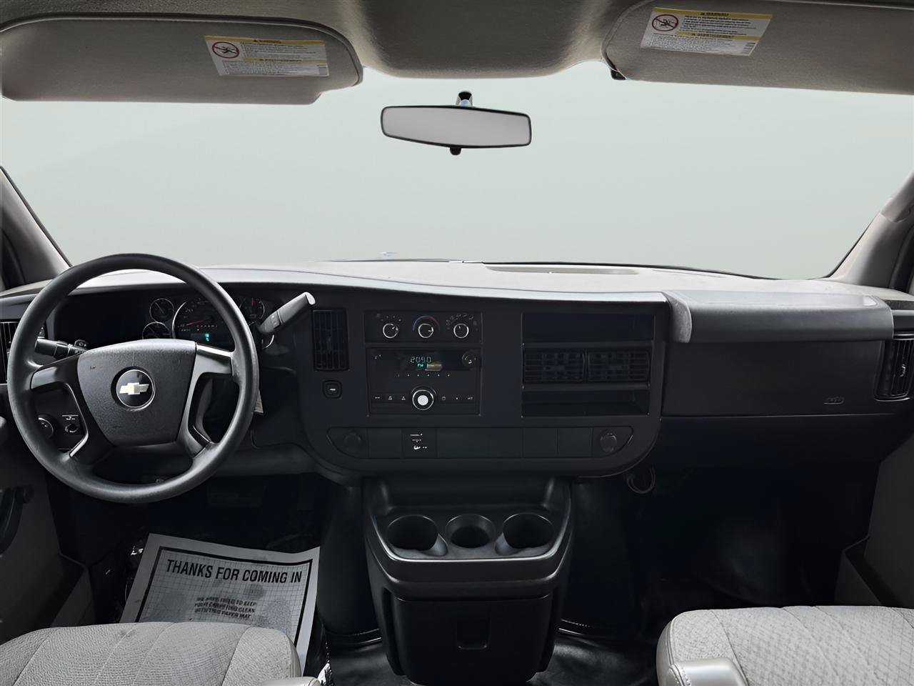 Used 2010 Chevrolet Express 2500 Extended RWD image 15
