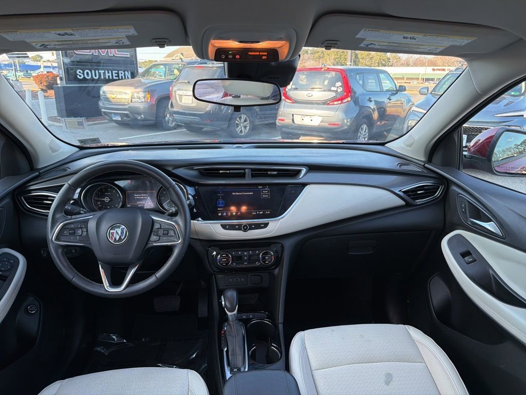 Used 2021 Buick Encore GX Select w/ Sport Touring Package image 22