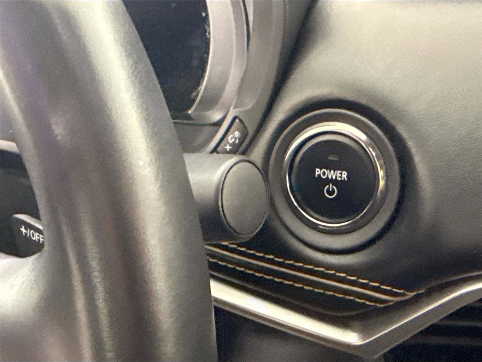 Certified 2025 MAZDA CX-70 Plug-In Hybrid w/ Premium Plus AWD/4WD image 21