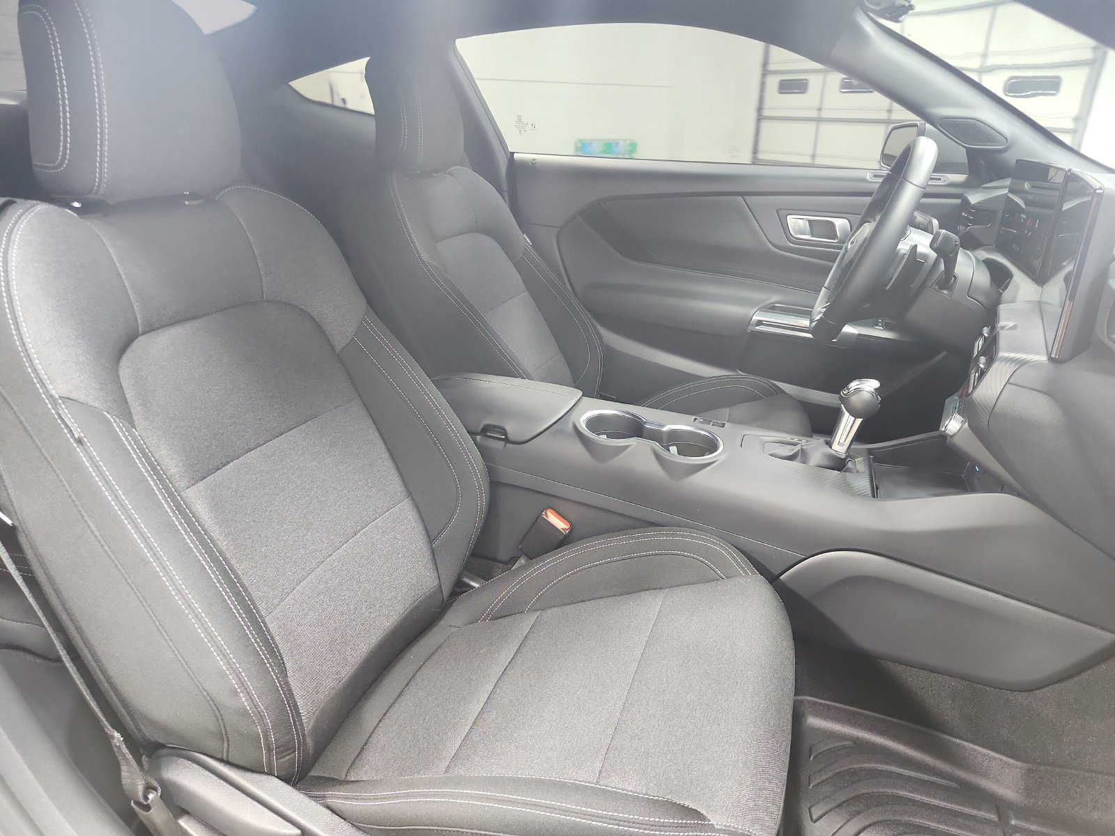 Used 2026 Ford Mustang GT RWD image 33