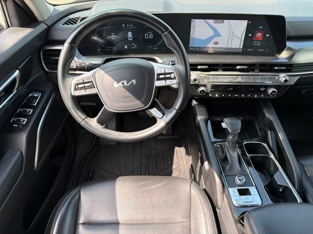 Used 2024 Kia Telluride LX FWD image 18