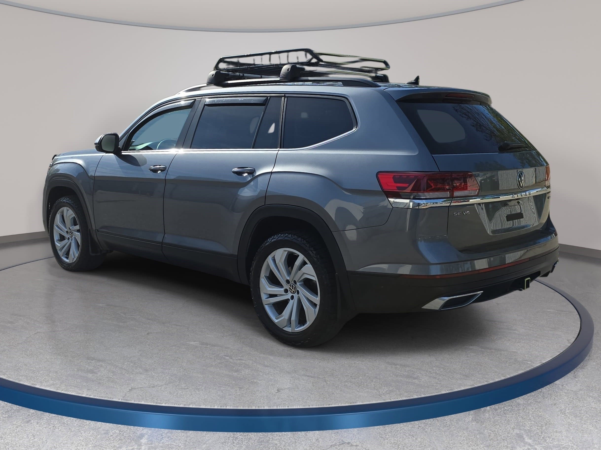 Used 2023 Volkswagen Atlas SE image 7
