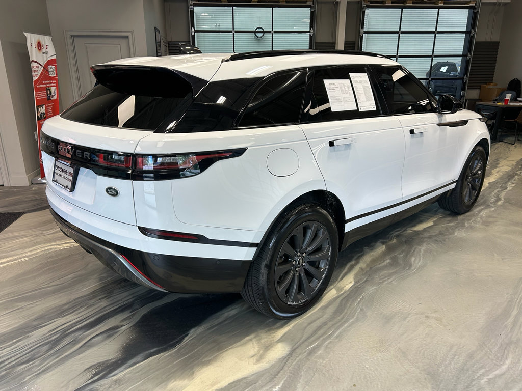 Used 2018 Land Rover Range Rover Velar R-Dynamic SE AWD/4WD image 28