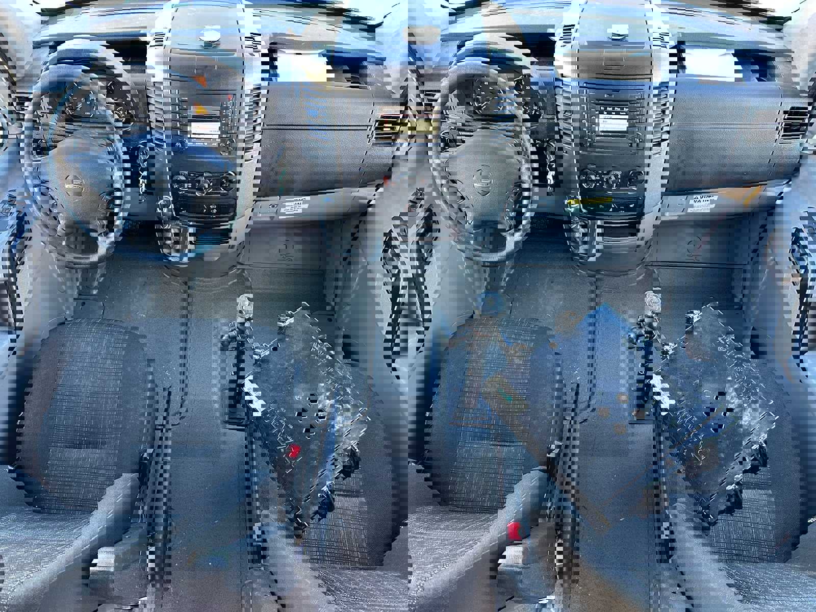 Used 2016 Freightliner Sprinter 2500 image 17