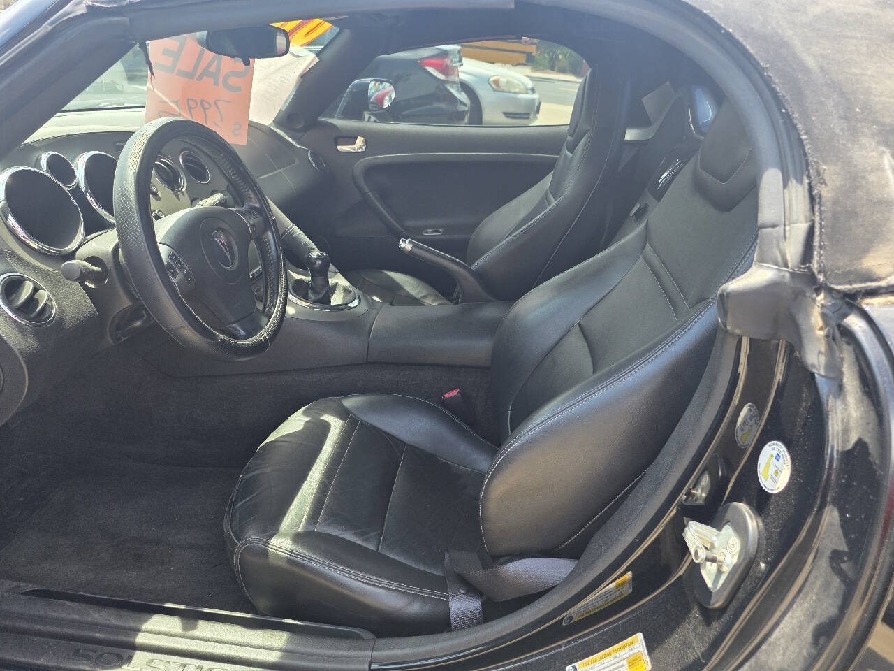 Used 2006 Pontiac Solstice Convertible w/ Premium Package RWD image 14