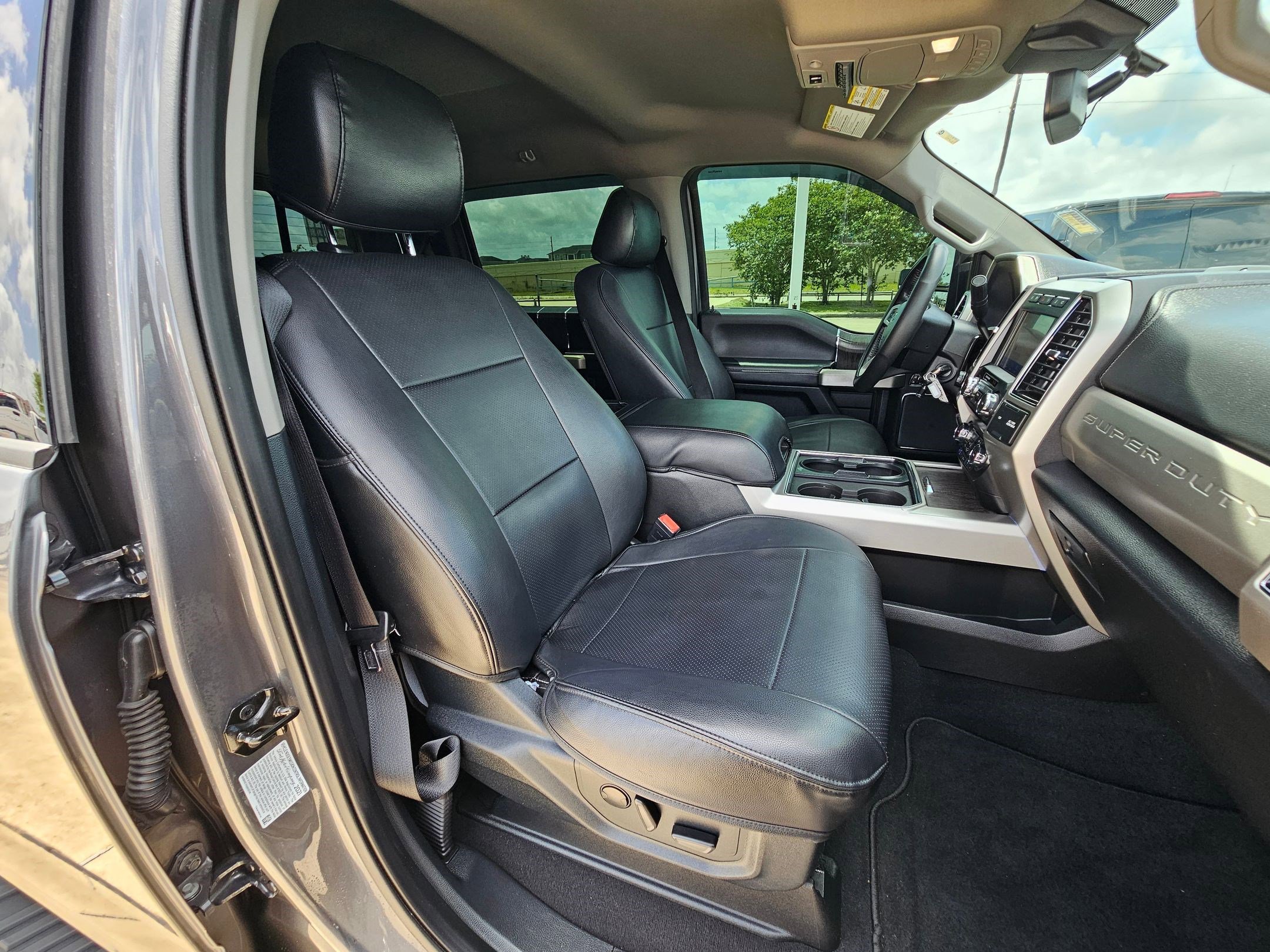 Used 2021 Ford F250 Lariat AWD/4WD image 30