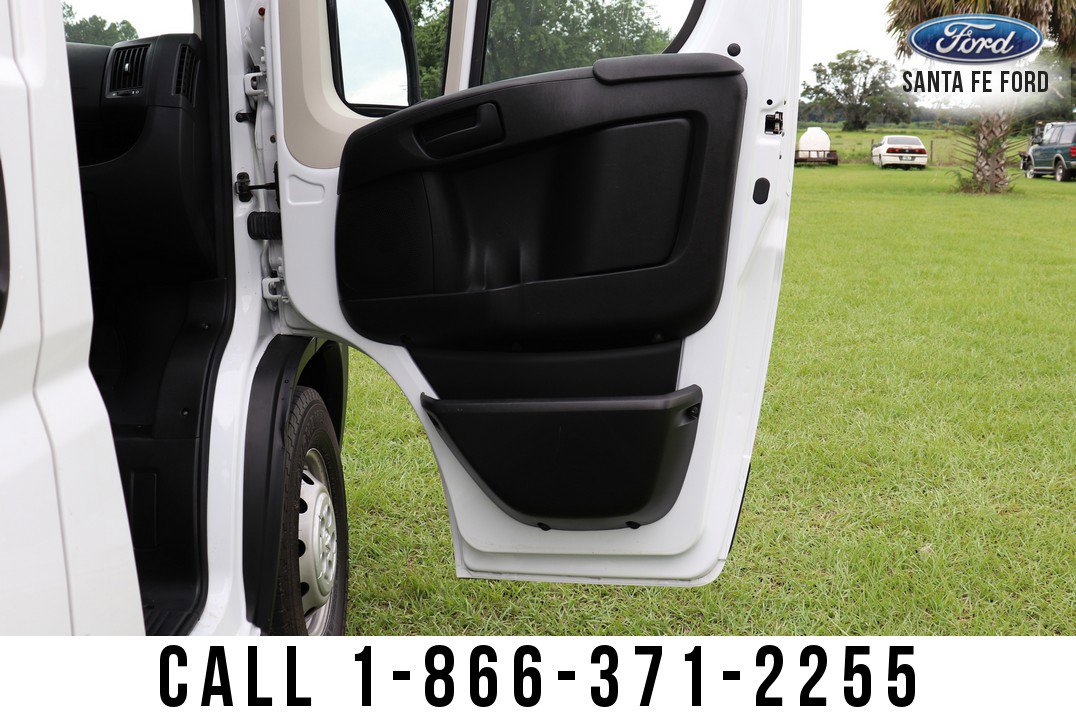 Used 2019 RAM ProMaster 2500 w/ Premium Appearance Group image 38
