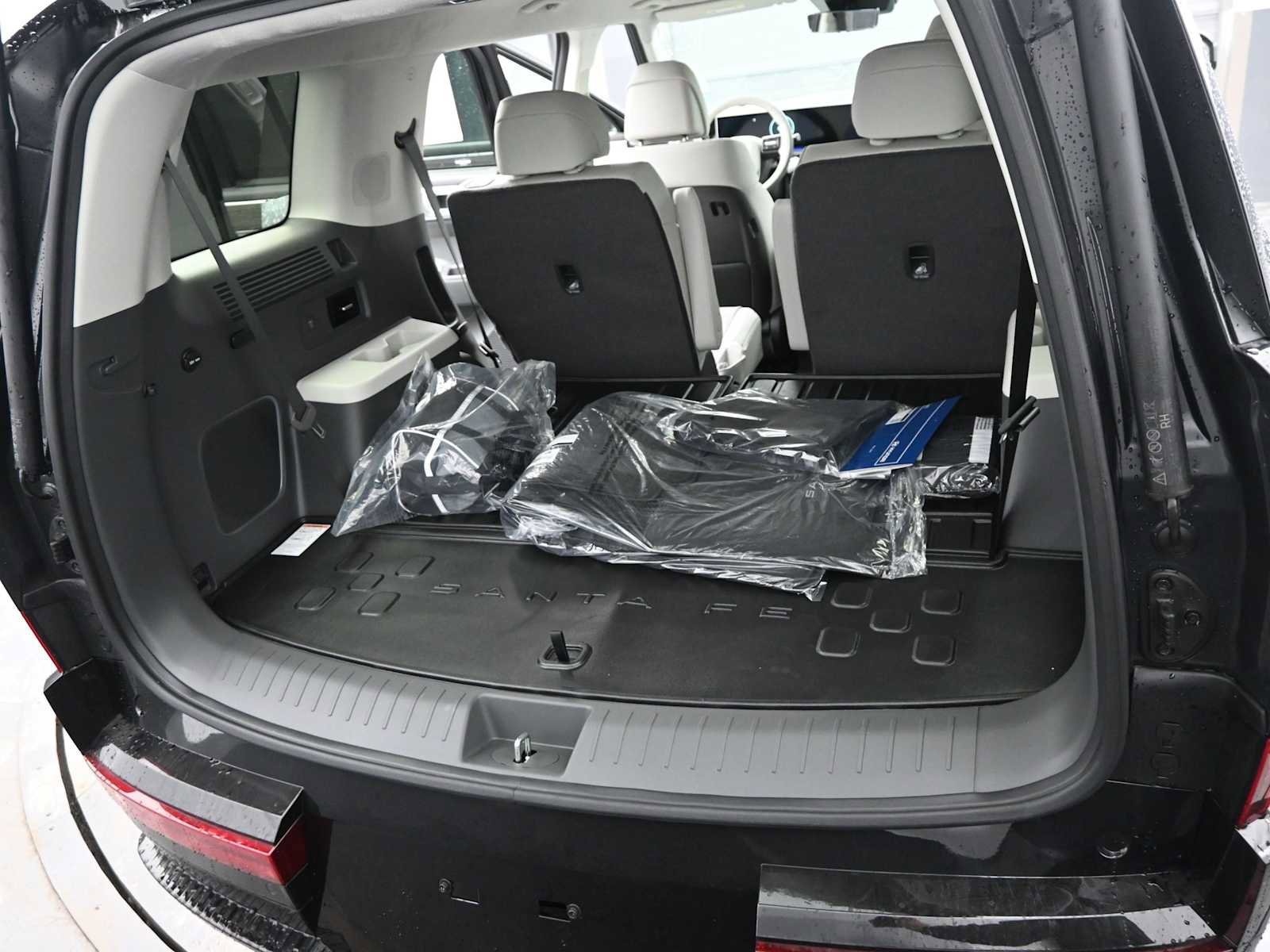 New 2026 Hyundai Santa Fe Calligraphy image 13