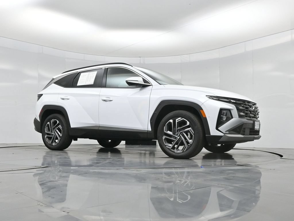 Used 2021 Hyundai Palisade Calligraphy FWD image 2