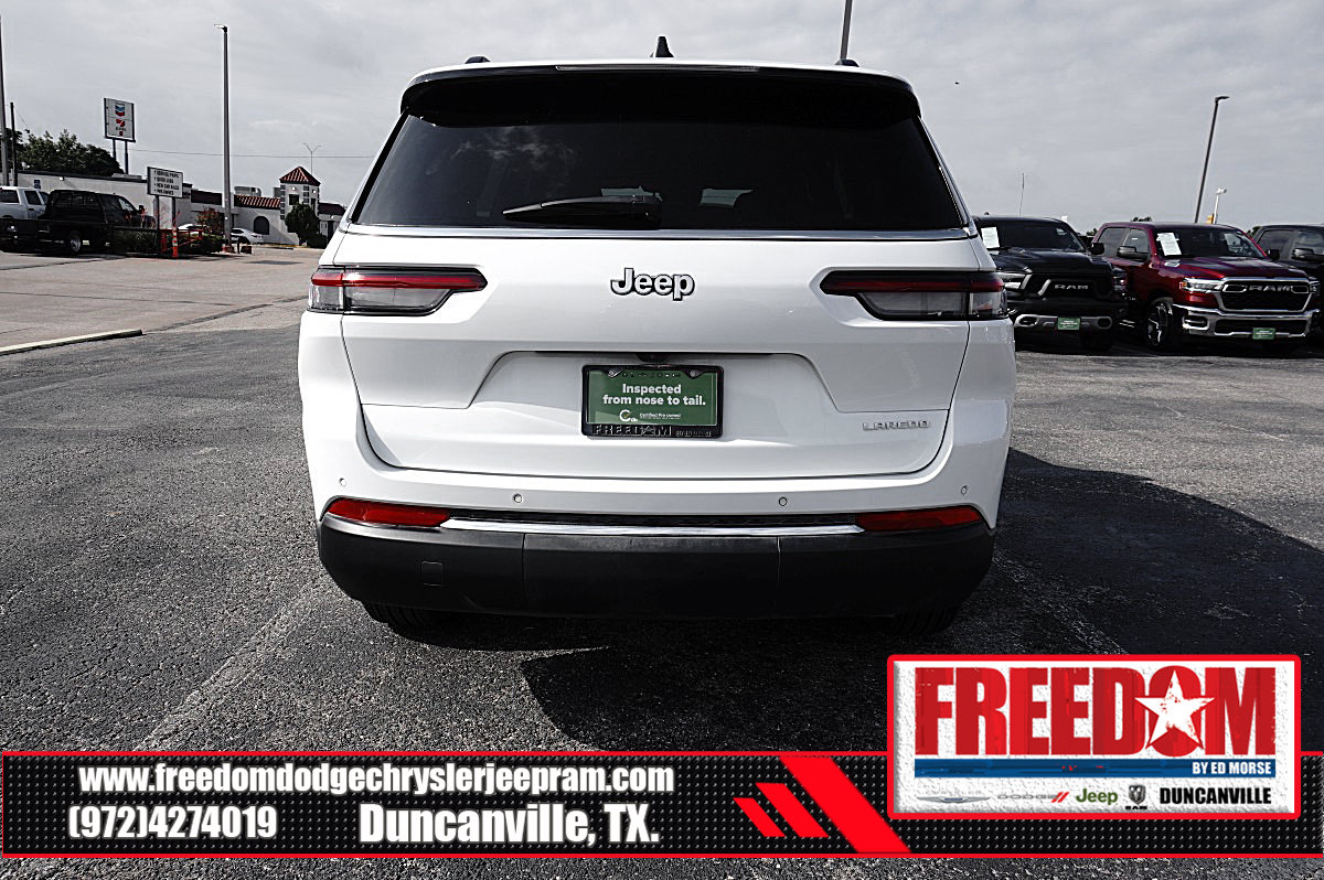 Certified 2025 Jeep Grand Cherokee L Laredo RWD image 4