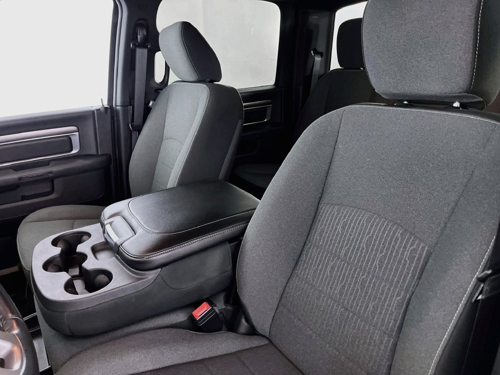 Used 2022 RAM 1500 Warlock AWD/4WD image 22