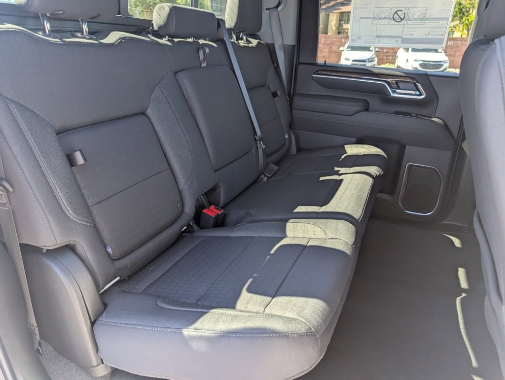 New 2026 GMC Sierra 2500 SLE w/ Preferred Package image 14