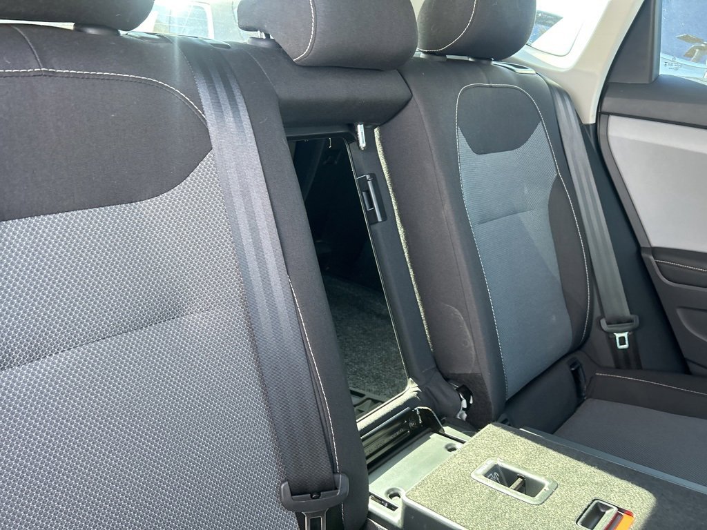 Used 2024 Volkswagen Taos S image 30