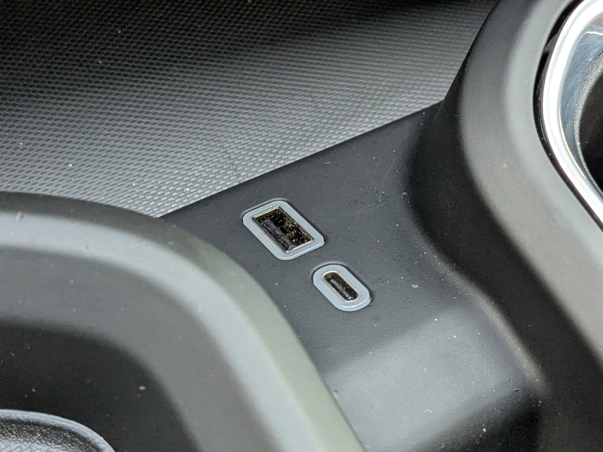 Used 2025 GMC Sierra 2500 Denali Ultimate image 21